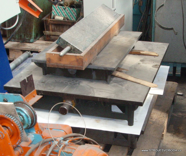 Cast iron board + ruler #1487